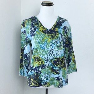 Anne Klein patterned 3/4 sleeve v-neck top